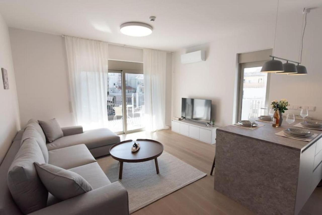 Bright Apartment In The New Building Atenas Exterior foto